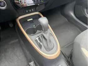 Toyota Aygo X (2022) thumbnail 10