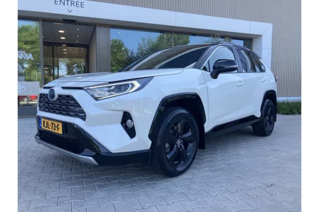 Toyota RAV4 (2020) thumbnail 1