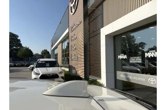 Toyota Yaris (2022) thumbnail 6