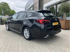Toyota Corolla (2025) thumbnail 4