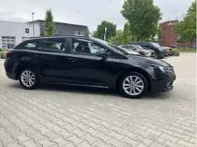 Toyota Corolla (2025) thumbnail 6