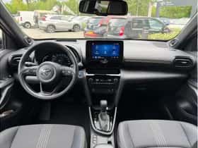 Toyota Yaris Cross (2022) thumbnail 11