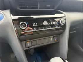 Toyota Yaris Cross (2022) thumbnail 18