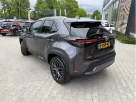 Toyota Yaris Cross (2022) thumbnail 3