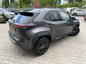 Toyota Yaris Cross (2022) thumbnail 4