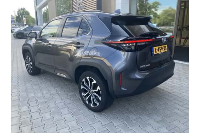 Toyota Yaris Cross (2022) thumbnail 3