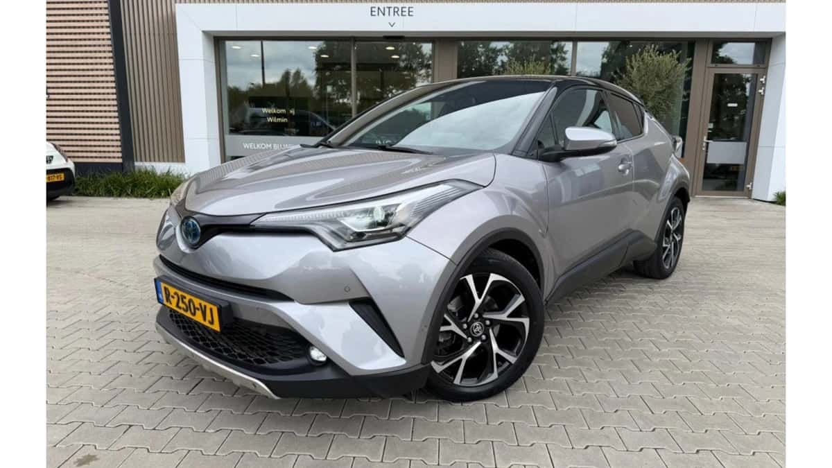 Toyota C-HR (2019) — foto 1