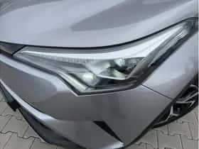 Toyota C-HR (2019) thumbnail 28