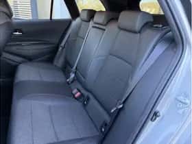 Toyota Corolla (2022) thumbnail 8