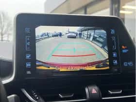 Toyota C-HR (2019) thumbnail 14
