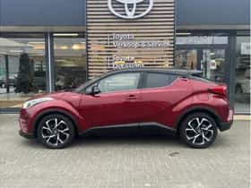 Toyota C-HR (2019) thumbnail 4