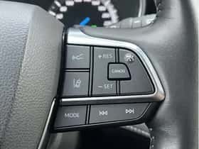 Toyota Highlander (2021) thumbnail 14