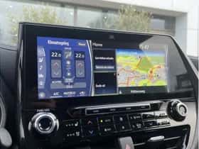 Toyota Highlander (2021) thumbnail 18