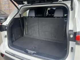 Toyota Highlander (2021) thumbnail 28