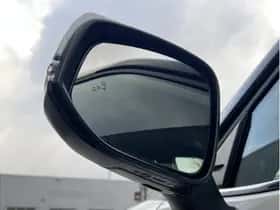 Toyota Highlander (2021) thumbnail 9