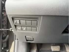 Toyota Yaris (2025) thumbnail 15