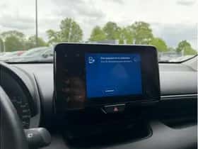 Toyota Yaris (2025) thumbnail 23