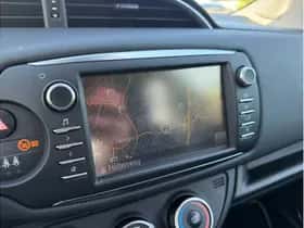 Toyota Yaris (2019) thumbnail 22