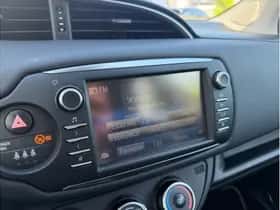 Toyota Yaris (2019) thumbnail 23