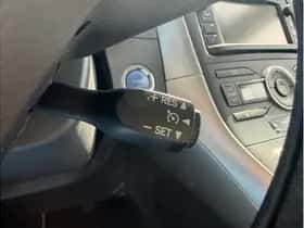 Toyota Auris (2012) thumbnail 11