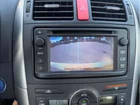 Toyota Auris (2012) thumbnail 17