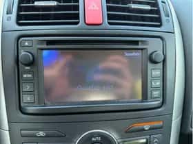 Toyota Auris (2012) thumbnail 18