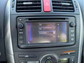 Toyota Auris (2012) thumbnail 19