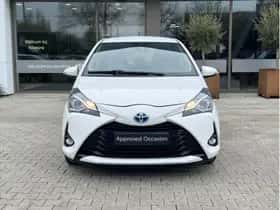 Toyota Yaris (2018) thumbnail 2