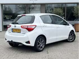 Toyota Yaris (2018) thumbnail 4