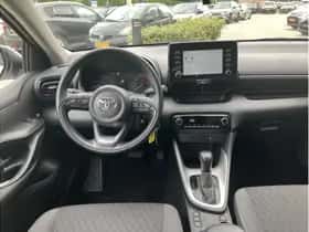 Toyota Yaris (2022) thumbnail 11