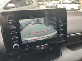 Toyota Yaris (2022) thumbnail 16