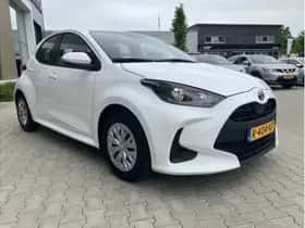 Toyota Yaris (2022) thumbnail 6