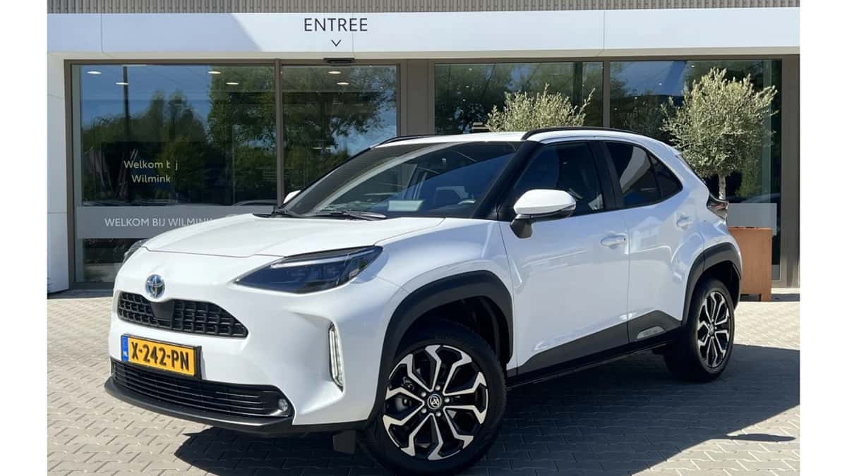 Toyota Yaris Cross (2024) — foto 1