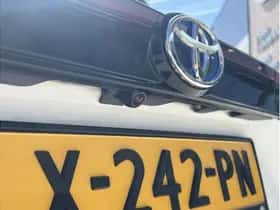 Toyota Yaris Cross (2024) thumbnail 8