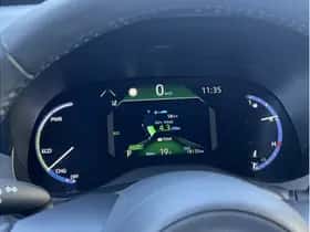 Toyota Yaris Cross (2024) thumbnail 9