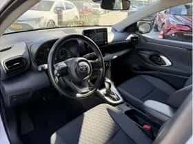 Toyota Yaris (2021) thumbnail 9