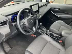 Toyota Corolla (2022) thumbnail 9