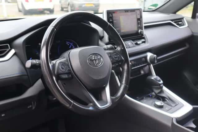 Toyota RAV4 (2019) thumbnail 6