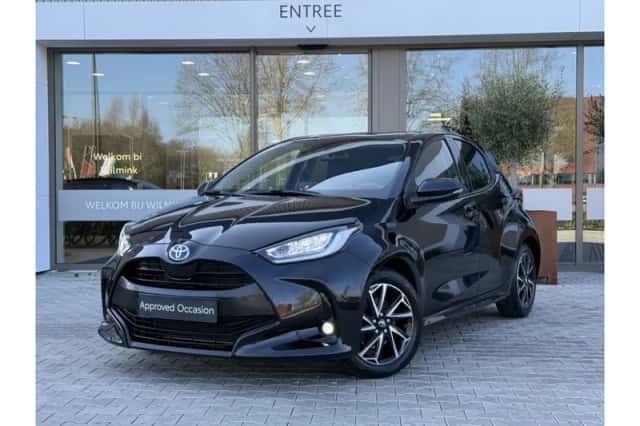 Toyota Yaris (2023) thumbnail 1