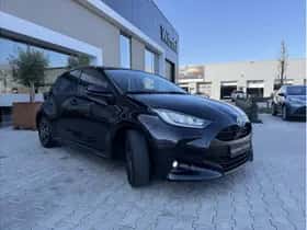Toyota Yaris (2023) thumbnail 5