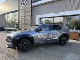 Toyota bZ4X (2026) thumbnail 2