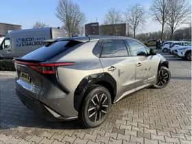 Toyota bZ4X (2026) thumbnail 4
