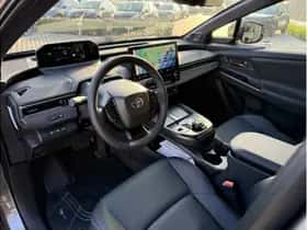 Toyota bZ4X (2026) thumbnail 10