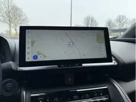 Toyota C-HR (2024) thumbnail 19