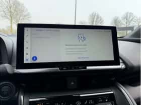 Toyota C-HR (2024) thumbnail 22