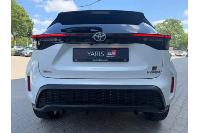 Toyota Yaris Cross (2023) thumbnail 4