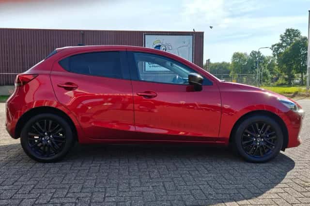 Mazda 2 (2023) thumbnail 3