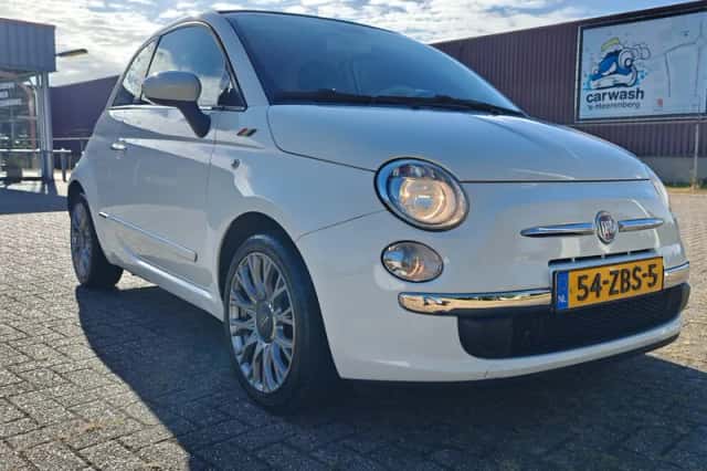 Fiat 500 (2012) thumbnail 3