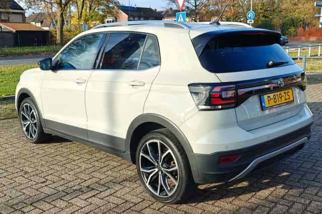Volkswagen T-Cross (2022) thumbnail 3