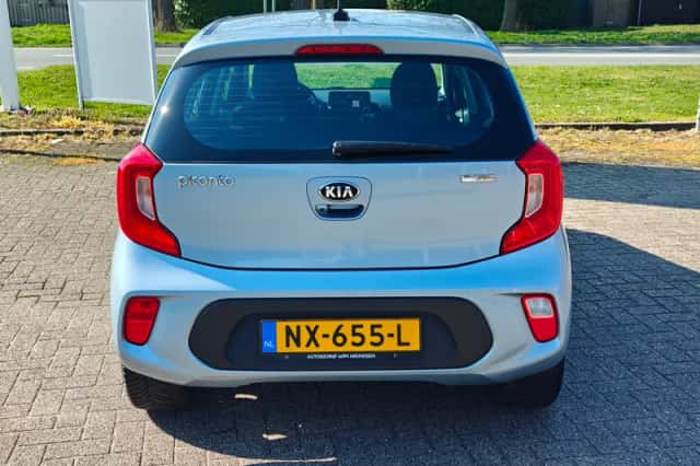 Kia Picanto (2017) thumbnail 4